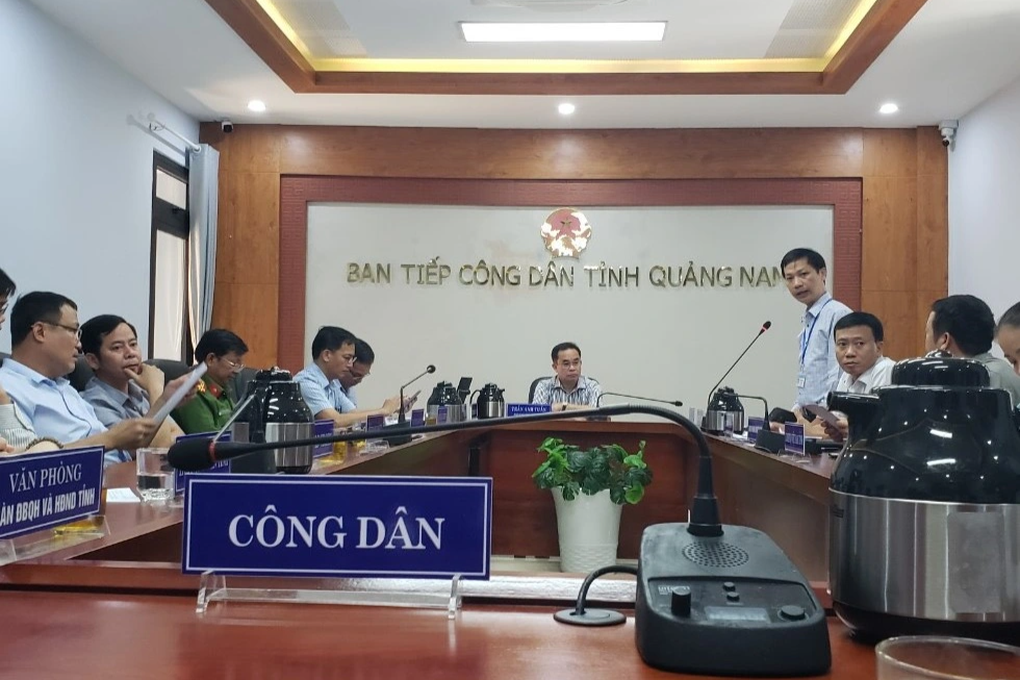 Vụ nợ 1.000 sổ đỏ tại Quảng Nam: Không chống lưng cho chủ đầu tư - 1 Vụ nợ 1.000 sổ đỏ tại Quảng Nam: Không chống lưng cho chủ đầu tư - 1