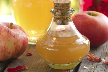 Sự thật về tác dụng giảm cân của giấm táo