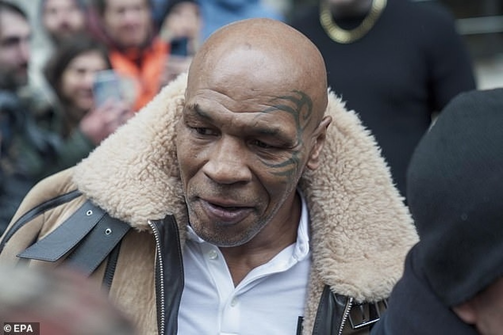 Cựu võ sĩ quyền anh Mike Tyson đóng phim kiếm tiền giữa tuổi già bệnh tật - 2