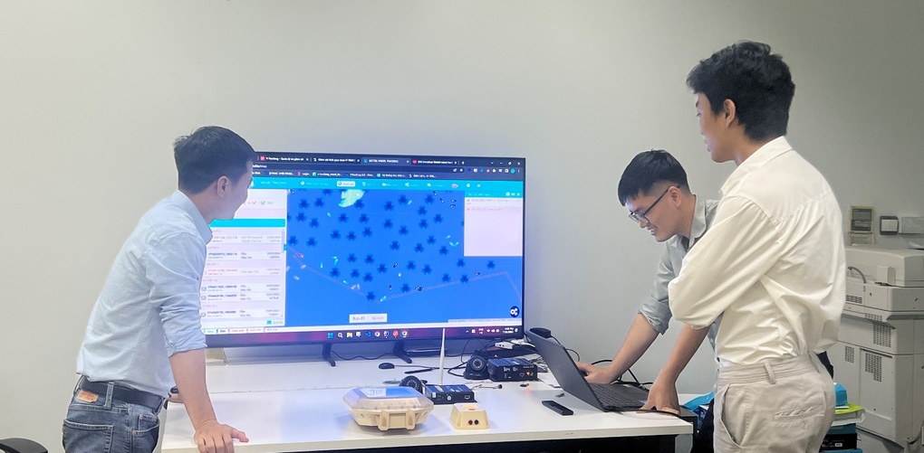 Làm chủ kết nối IoT để bảo vệ dữ liệu số của người Việt - 2 Làm chủ kết nối IoT để bảo vệ dữ liệu số của người Việt - 2