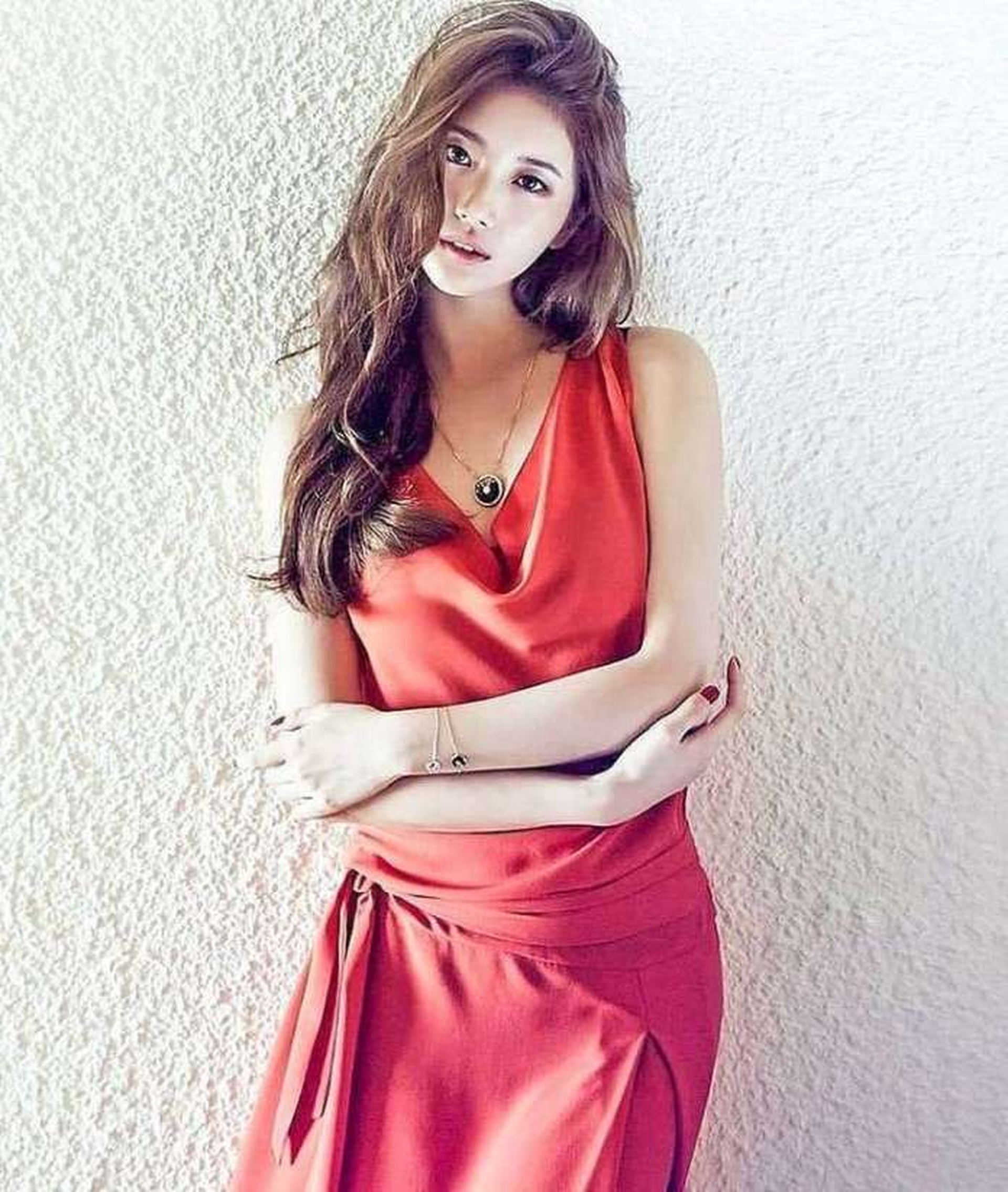 Mỹ nhân Hàn chạy bộ tại Hồ Tây: Nhan sắc hàng đầu, sở hữu tài sản triệu USD - 7 Mỹ nhân Hàn chạy bộ tại Hồ Tây: Nhan sắc hàng đầu, sở hữu tài sản triệu USD - 7