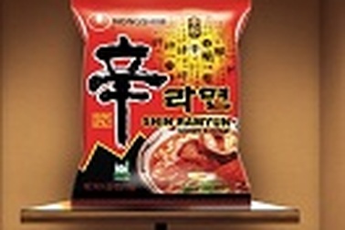 Vì sao người Hàn thích ăn mì gói?