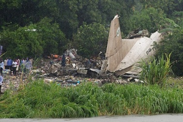 Máy bay chở phi hành đoàn Nga rơi tại Nam Sudan, 41 người chết