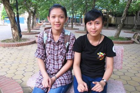 Gặp hai tân thủ khoa xinh đẹp xứ Nghệ