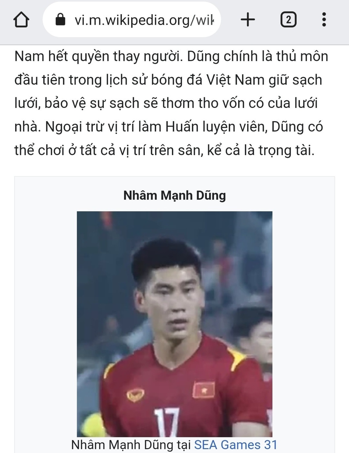 Thông tin của Nhâm Mạnh Dũng trên trang web Wikipedia đã được một ai đó sửa lại đầy hài hước sau khi trận đấu kết thúc (Ảnh: NĐVLM). Thông tin của Nhâm Mạnh Dũng trên trang web Wikipedia đã được một ai đó sửa lại đầy hài hước sau khi trận đấu kết thúc (Ảnh: NĐVLM).