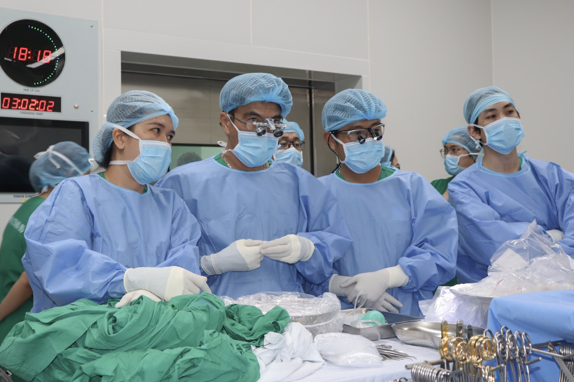 Mẹ không những đưa con tới thế giới 1 lần, mà còn cứu con thêm lần nữa… - 8 Mẹ không những đưa con tới thế giới 1 lần, mà còn cứu con thêm lần nữa… - 8