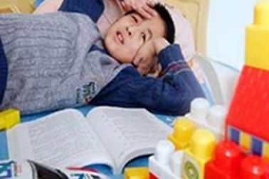 Thần đồng Trung Quốc 10 tuổi xuất bản sách 