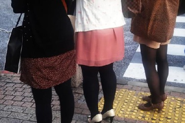 Phụ nữ Nhật mặc bỉm để khỏi phải… đi vệ sinh