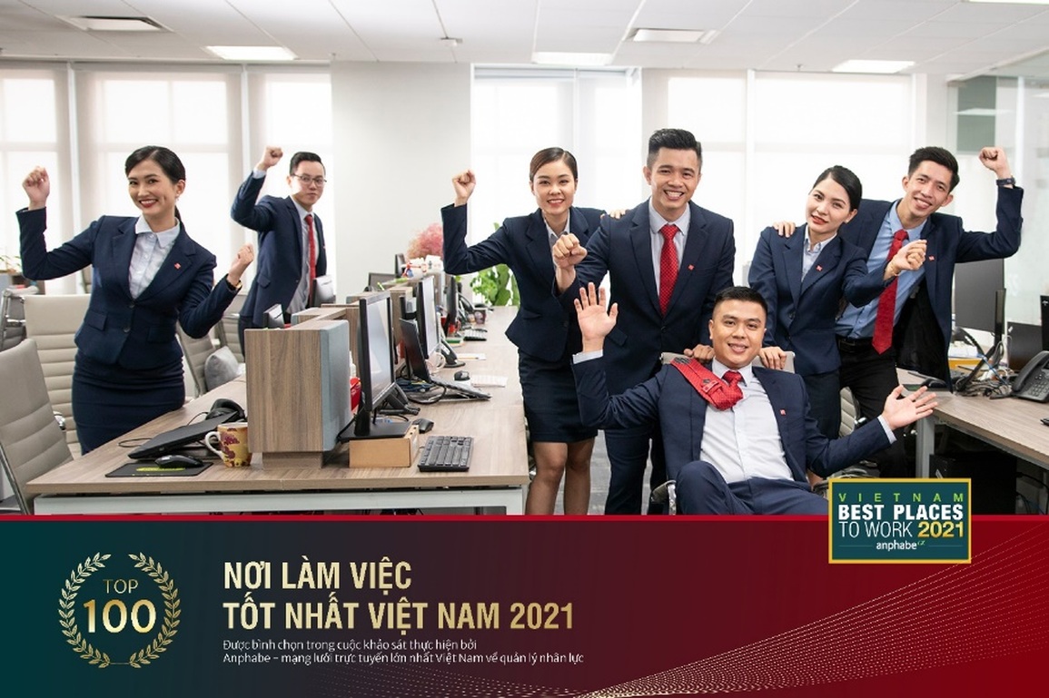Chứng khoán SSI nhận 3 giải thưởng nơi làm việc tốt nhất - 1 Chứng khoán SSI nhận 3 giải thưởng nơi làm việc tốt nhất - 1