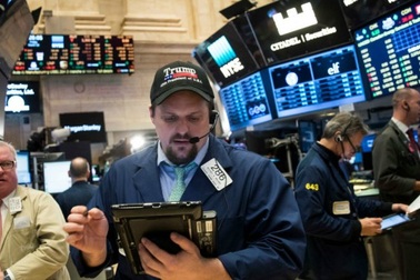 Nhà Trắng sẽ không dùng thị trường chứng khoán để đánh giá hiệu quả kinh tế Mỹ