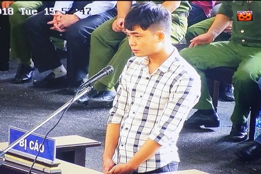 Bị cáo là manh mối đầu tiên vụ “đánh bạc nghìn tỷ” khai gì tại tòa?