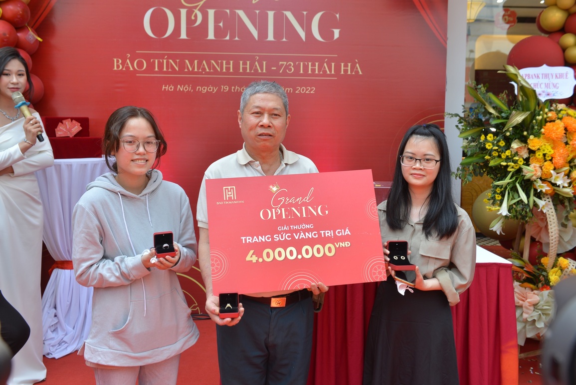Khai trương Bảo Tín Mạnh Hải 73 Thái Hà - Khởi đầu cho chuỗi mở rộng - 4 Khai trương Bảo Tín Mạnh Hải 73 Thái Hà - Khởi đầu cho chuỗi mở rộng - 4