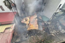 Cháy nhà ở Hà Nội, một người tử vong