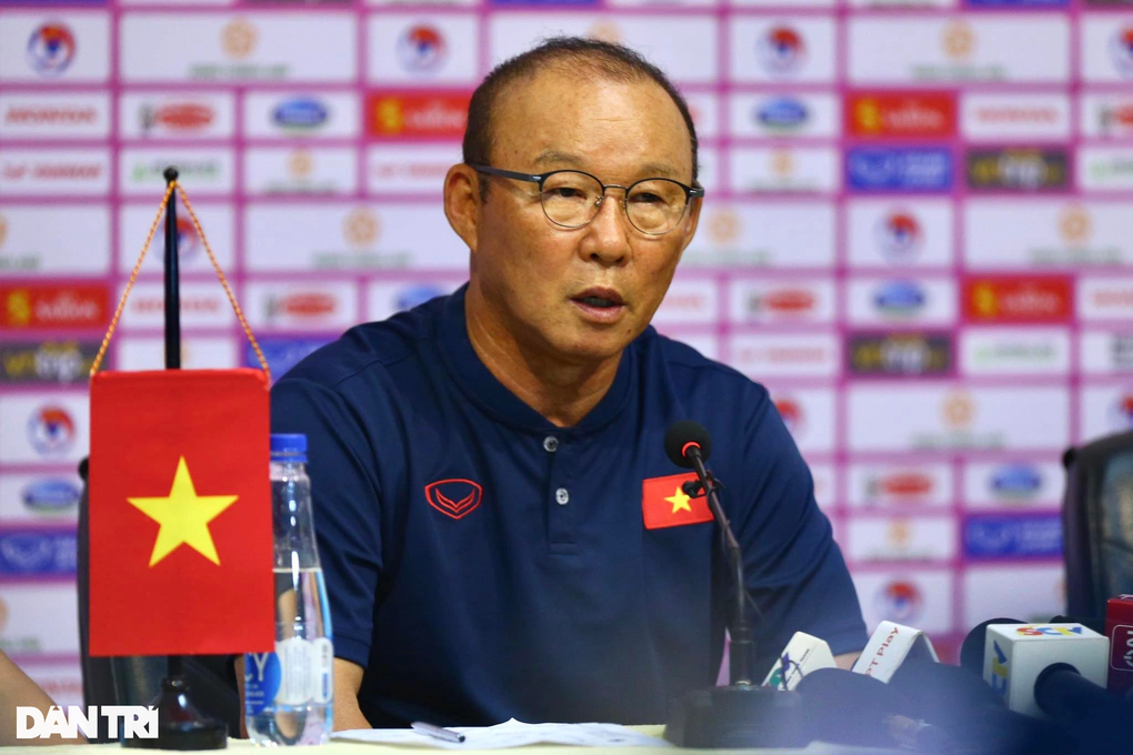 HLV Park: Đội tuyển Việt Nam khó vô địch AFF Cup nếu vắng Quang Hải - 2 HLV Park: Đội tuyển Việt Nam khó vô địch AFF Cup nếu vắng Quang Hải - 2