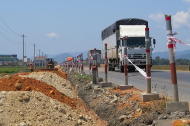 Cắt giảm, thay thế nhà thầu không đủ năng lực thi công