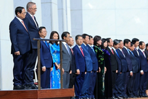 Australia bắn 19 loạt đại bác chào đón Thủ tướng Phạm Minh Chính