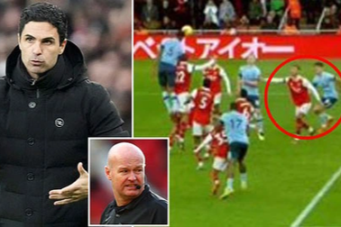 Sai sót khó tin khiến Arsenal ôm hận đầy oan ức