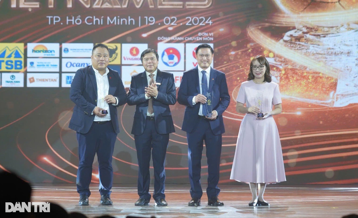 Ai có thể thay ông Trần Anh Tú ở các vị trí chủ chốt của VFF và VPF? - 1 Ai có thể thay ông Trần Anh Tú ở các vị trí chủ chốt của VFF và VPF? - 1