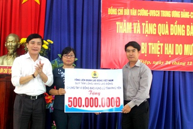 Tổng LĐLĐ VN: Hỗ trợ 500 triệu đồng giúp tỉnh Phú Yên khắc phục lũ lụt