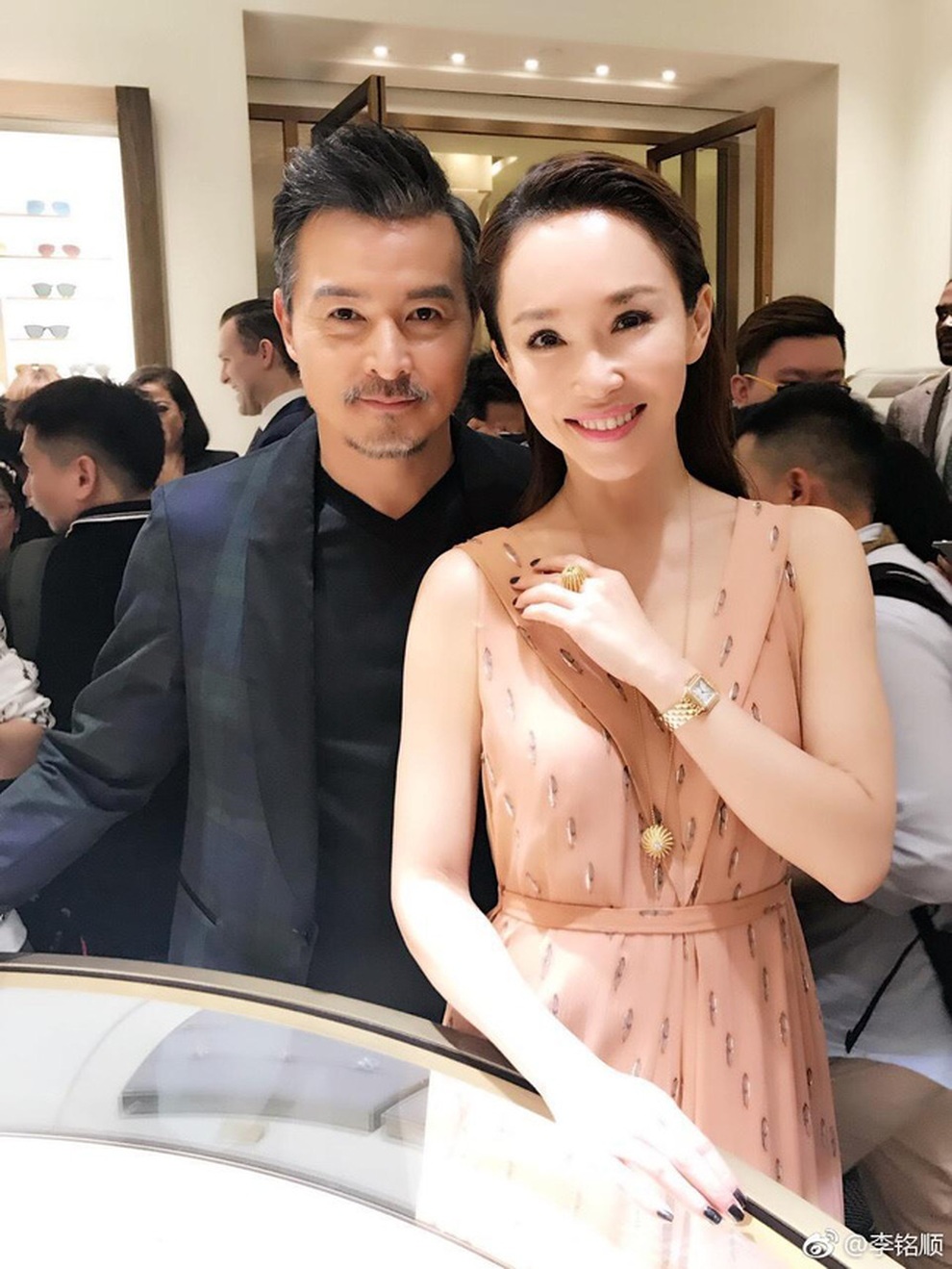 Chuyện tình hai thập kỷ đáng ngưỡng mộ của Cô Cô Phạm Văn Phương - 4 Chuyện tình hai thập kỷ đáng ngưỡng mộ của Cô Cô Phạm Văn Phương - 4