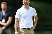 Ryan Giggs: "20 năm nữa Man Utd mới vô địch Premier League"