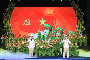 Chương trình nghệ thuật "60 năm vang mãi bản hùng ca"