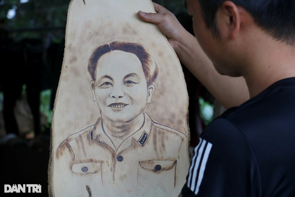 Cú bẻ lái tài lộc của chàng trai mê điêu khắc - 6 Cú bẻ lái tài lộc của chàng trai mê điêu khắc - 6