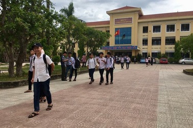 Bảo đảm 80% học sinh tốt nghiệp THCS sẽ vào các trường THPT công lập