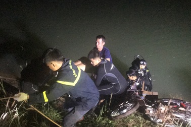 Người đàn ông nghi nhảy kênh tự vẫn vào ngày đầu năm