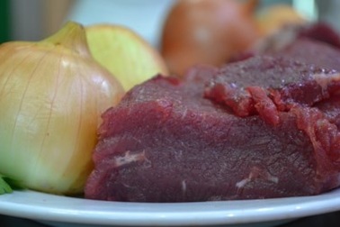 Bí quyết ‘né’ bò giả, bò bơm nước cực chính xác