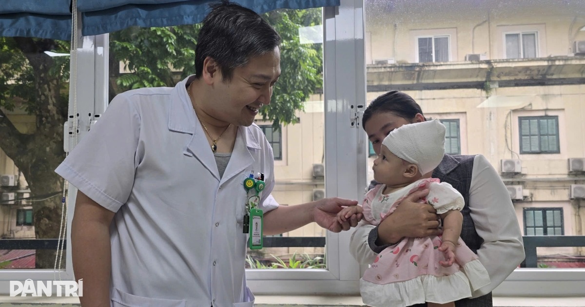 Bé Thùy Dương mắc dị tật khuyết hộp sọ được giúp hơn 516 triệu đồng - 3 Bé Thùy Dương mắc dị tật khuyết hộp sọ được giúp hơn 516 triệu đồng - 3