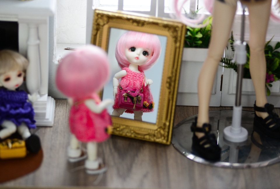 Bộ sưu tập túi xách búp bê.jpg Bộ sưu tập túi xách búp bê.jpg