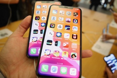 Thiếu nguồn cung, Apple phải giới hạn số lượng mua iPhone của khách hàng