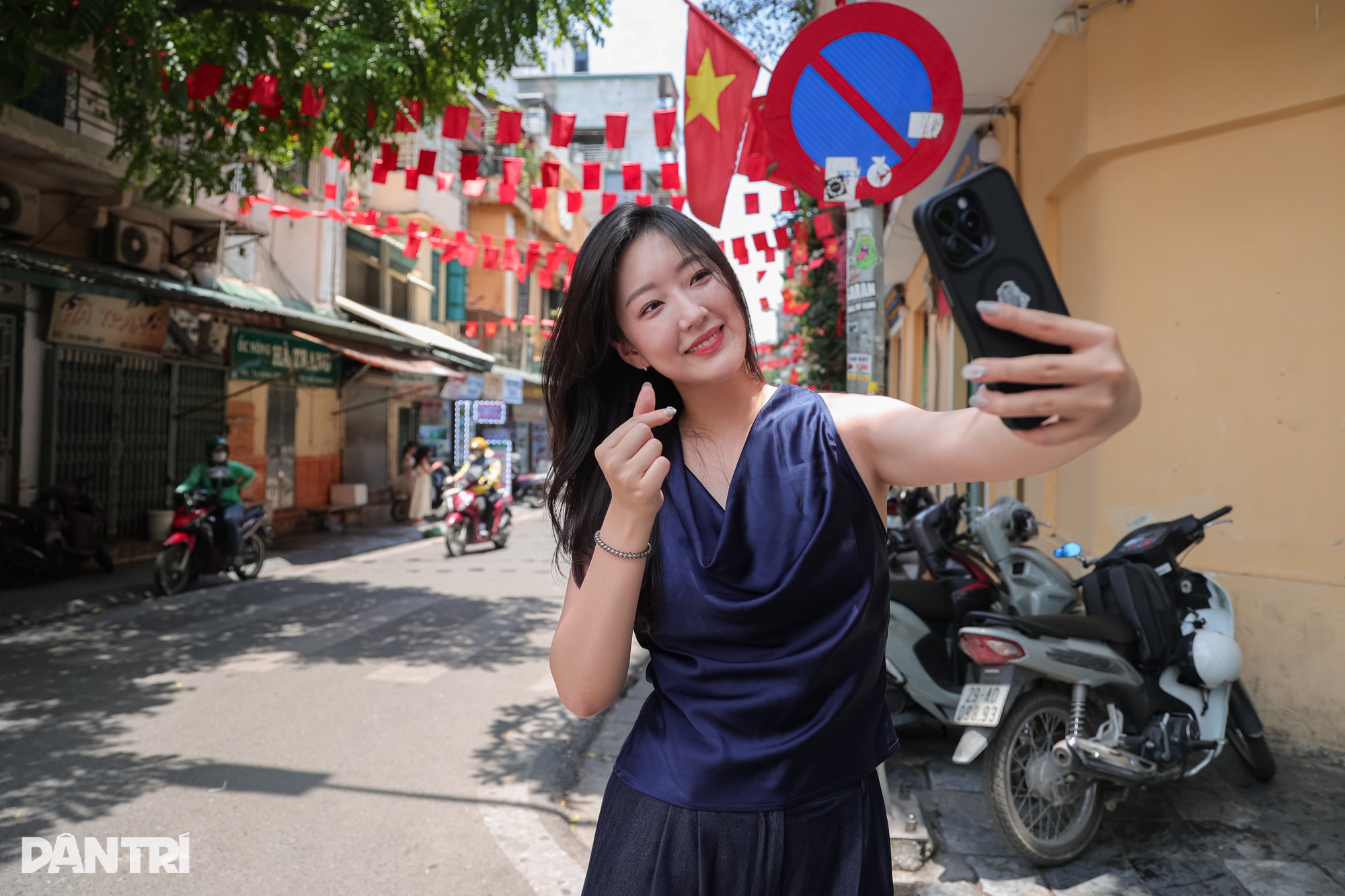 Chi hơn 230 triệu đồng, cô gái Hàn tới Việt Nam 5 lần/năm để xem concert - 3 Chi hơn 230 triệu đồng, cô gái Hàn tới Việt Nam 5 lần/năm để xem concert - 3
