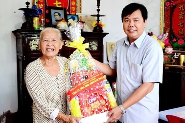 Cà Mau, Sóc Trăng chi hơn 50 tỷ đồng chăm lo đối tượng chính sách dịp Tết