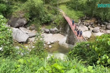 Khát khao của người dân Cao Bồ về 1 cây cầu xi măng