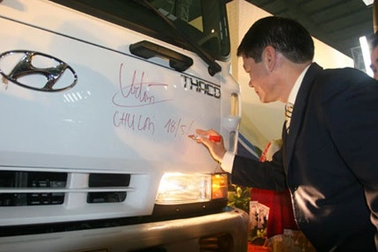 Tỷ phú Trần Bá Dương làm ăn ra sao sau khi công ty hủy tư cách đại chúng?