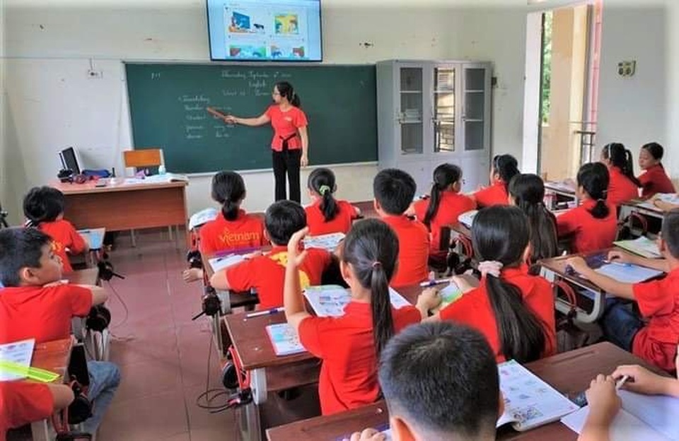 Hà Tĩnh tuyển dụng hơn 1.000 giáo viên trong năm học 2020-2021 - 1 Hà Tĩnh tuyển dụng hơn 1.000 giáo viên trong năm học 2020-2021 - 1