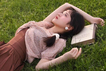 Phụ nữ đã quen với cô đơn không còn cần đàn ông