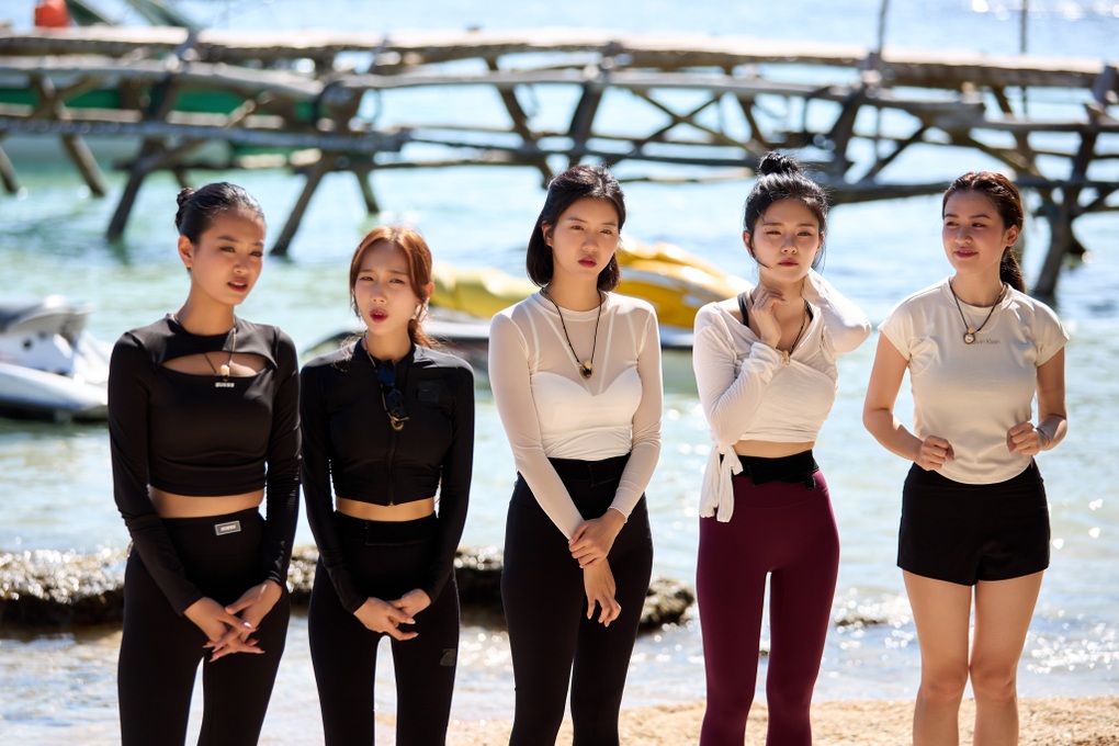 Á hậu Miss Grand Vietnam gây sốc khi tỏ tình mỹ nam người Hàn ở show hẹn hò - 1 Á hậu Miss Grand Vietnam gây sốc khi tỏ tình mỹ nam người Hàn ở show hẹn hò - 1