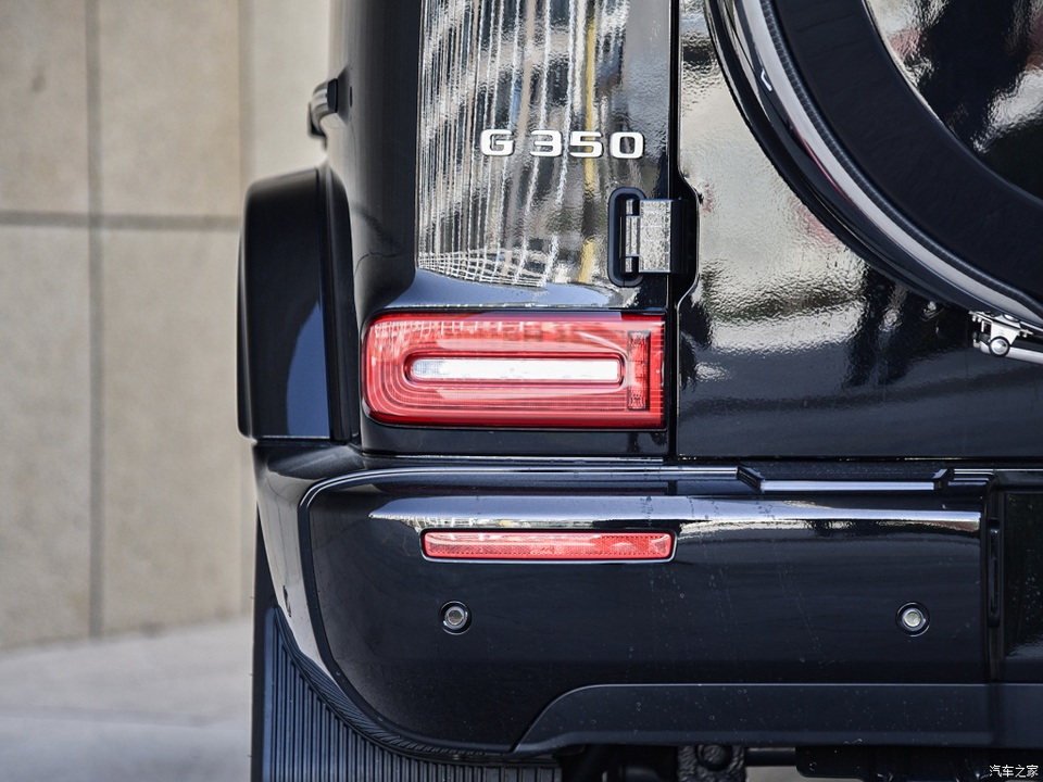 Mercedes-Benz G350 - Câu chuyện Y phục xứng kỳ đức - 13 Mercedes-Benz G350 - Câu chuyện Y phục xứng kỳ đức - 13