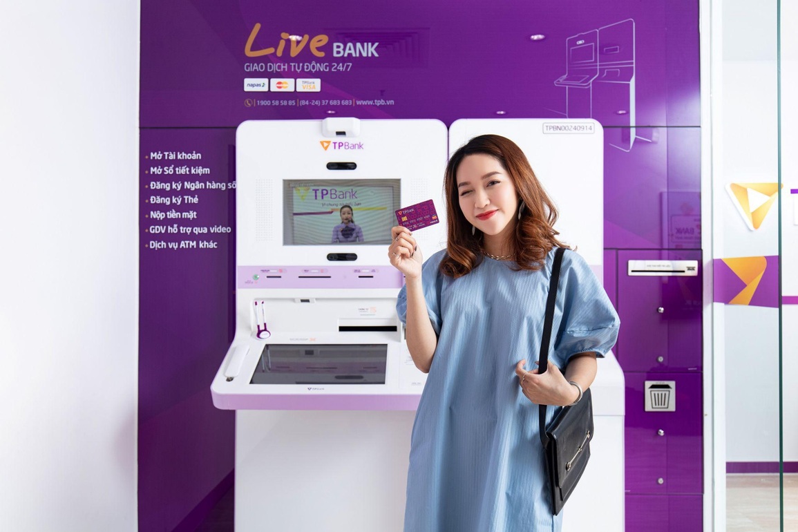 TPBank hoàn tất chuyển đổi thẻ ATM công nghệ chip contactless cho 100% khách hàng đang hoạt động - 1 TPBank hoàn tất chuyển đổi thẻ ATM công nghệ chip contactless cho 100% khách hàng đang hoạt động - 1