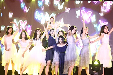 Học sinh THPT Chu Văn An thăng hoa trong đêm nhạc đầy cảm xúc