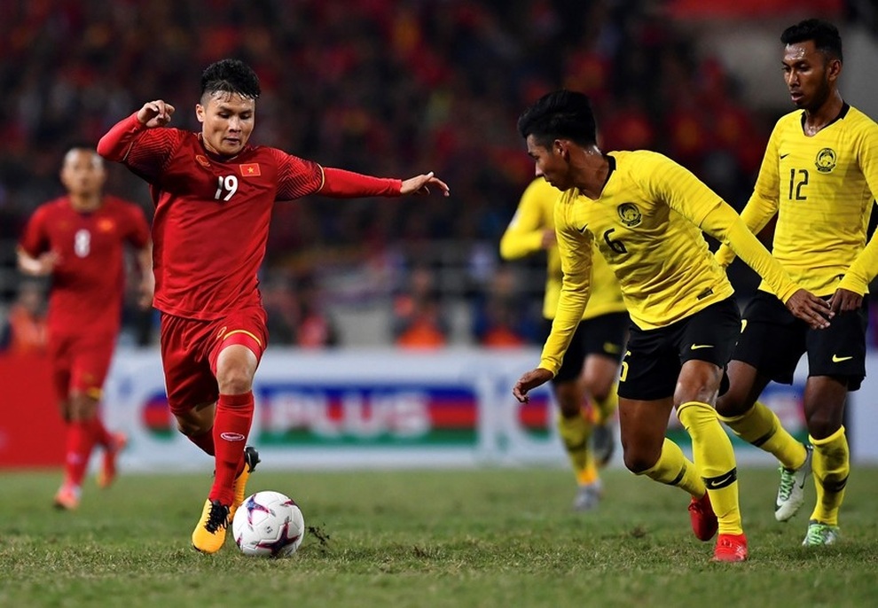 Malaysia công bố danh sách dự AFF Cup: Nhiều cầu thủ nhập tịch bị loại - 1 Malaysia công bố danh sách dự AFF Cup: Nhiều cầu thủ nhập tịch bị loại - 1