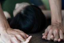 Đình chỉ giải quyết tin báo thiếu nữ bị hàng xóm hiếp dâm