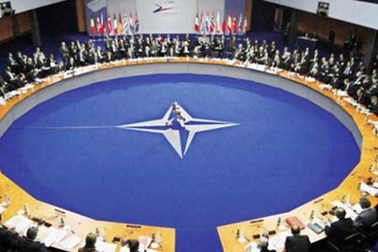 Phương Tây bối rối vì chiến tranh phi truyền thống của Nga