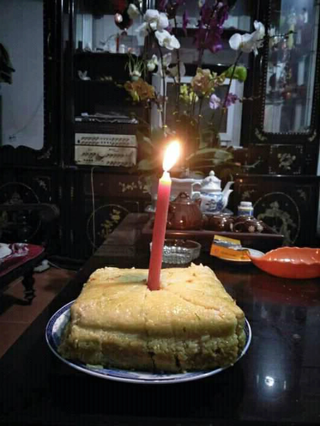Chiếc bánh sinh nhật đặc biệt mà chỉ những ai có ngày sinh trùng dịp Tết mới được tặng (Ảnh: Facebook). Chiếc bánh sinh nhật đặc biệt mà chỉ những ai có ngày sinh trùng dịp Tết mới được tặng (Ảnh: Facebook).