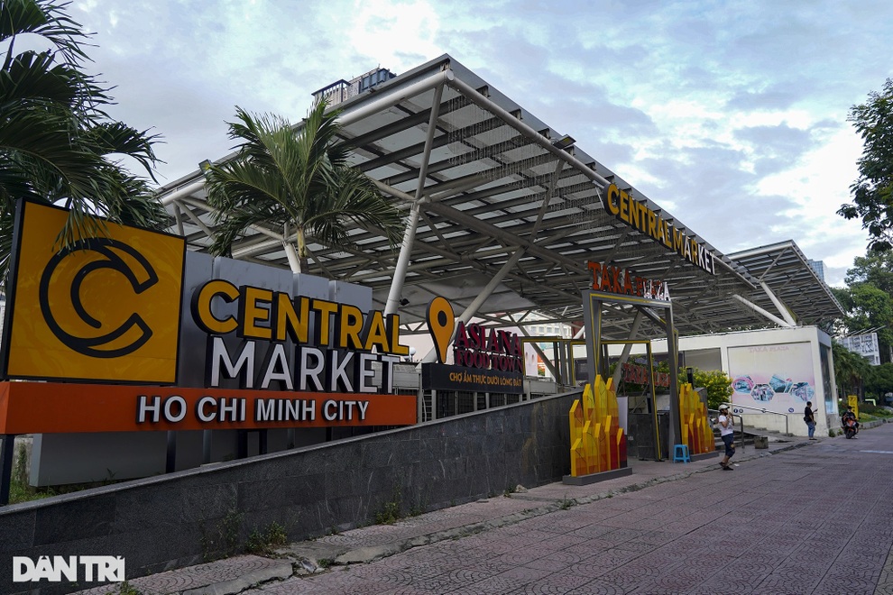 Chợ dưới lòng đất ở TPHCM đang dần lấy lại sức để hồi sinh - 1