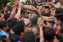 Bộ Văn hoá sẽ xử lý nghiêm các hành vi lợi dụng di tích, lễ hội để trục lợi