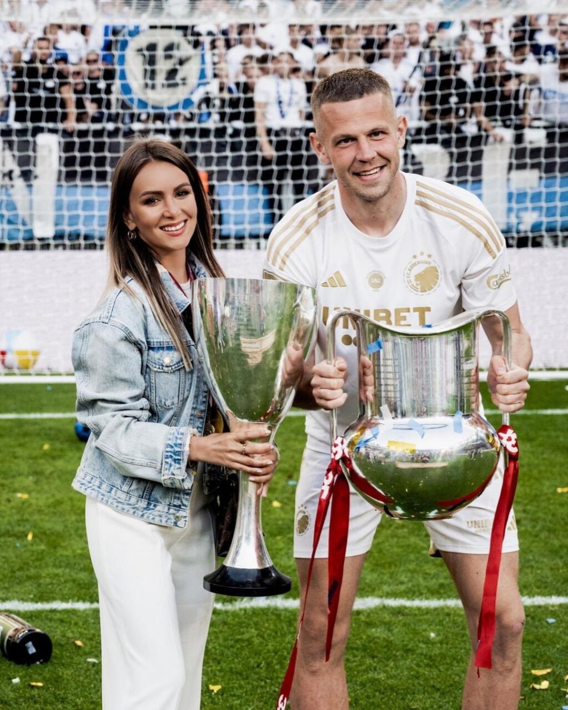 Sự nghiệp thành công của dàn WAGs Slovakia nóng bỏng - 19 Sự nghiệp thành công của dàn WAGs Slovakia nóng bỏng - 19